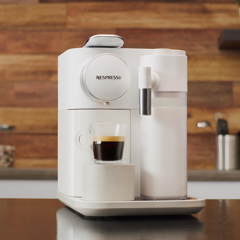 Nespresso Gran Lattissima Coffee Machine, White, F541-ME-WH-NE - UAE Version