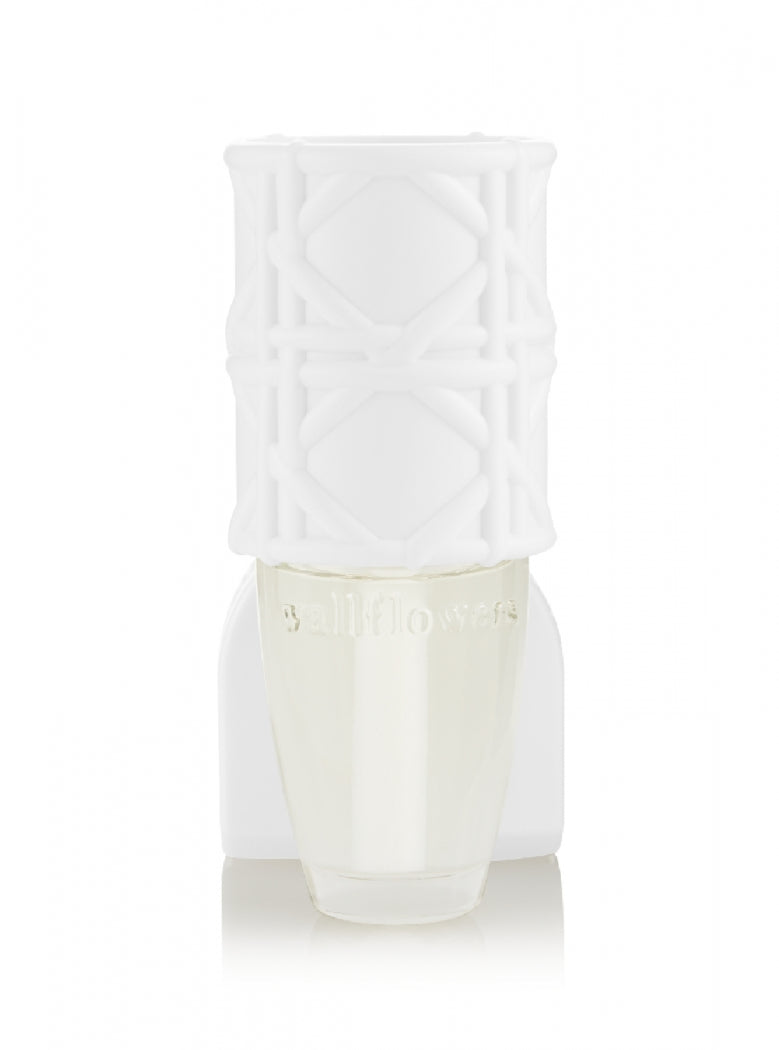 WHITE BASKET WEAVE