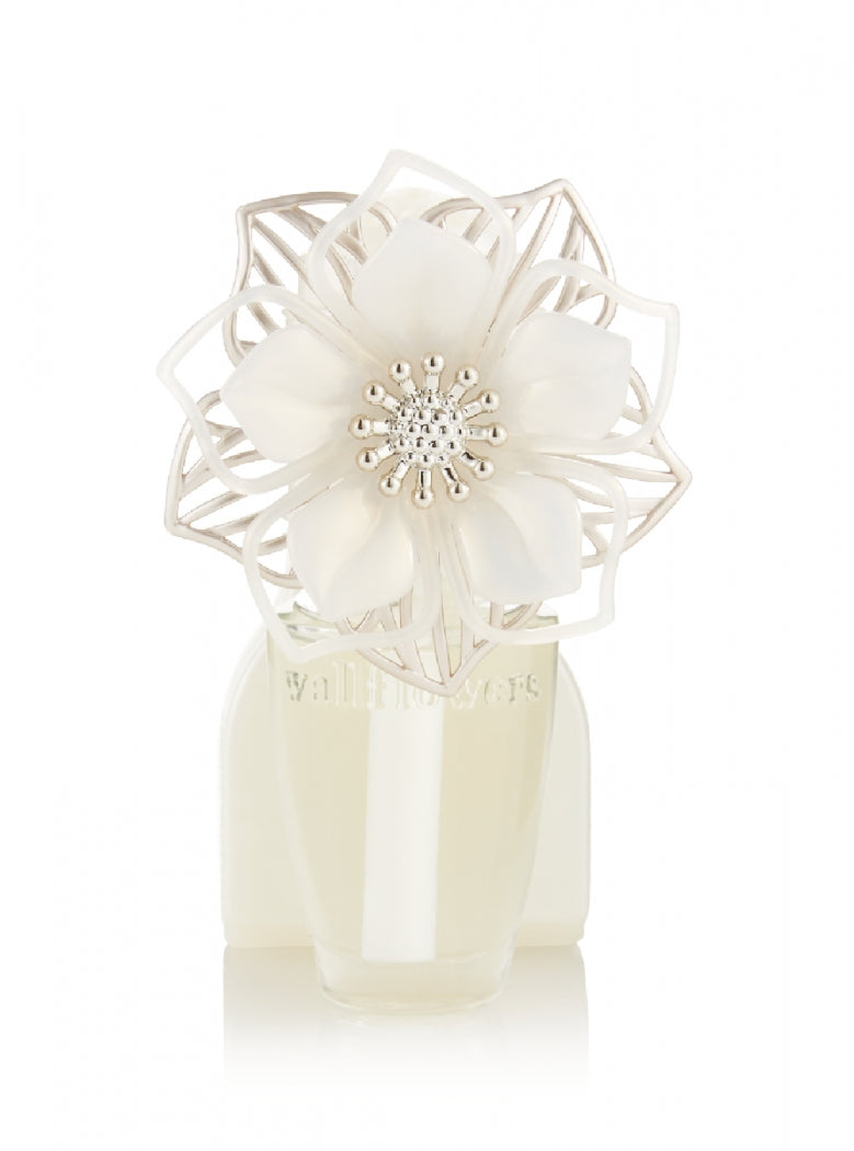 WHITE BLOSSOM