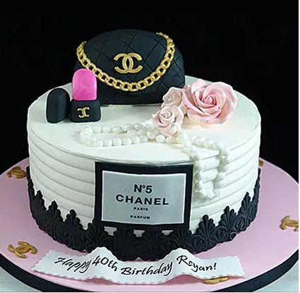 3D Chanel Handbag cake Chocolate
