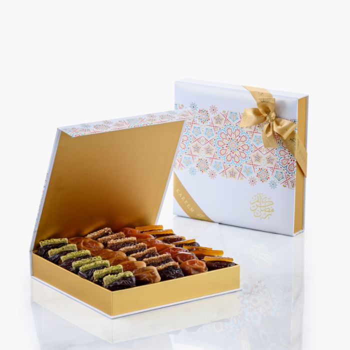 Amal Gift Set Assorted Dates (Medium)