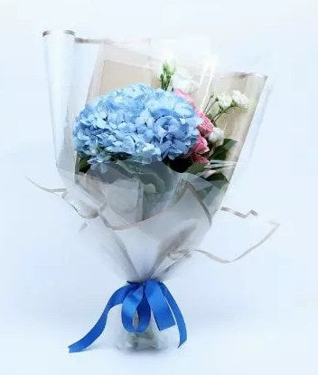 Appealing Roses N Hydrangea Bouquet