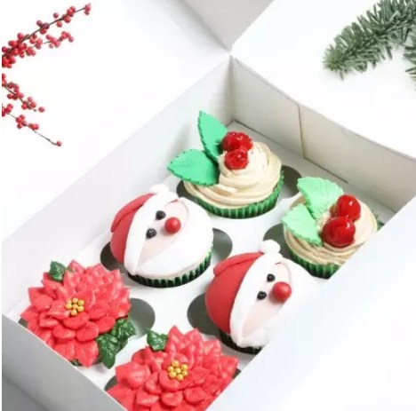 Assorted Christmas Cup Cakes Set of 6