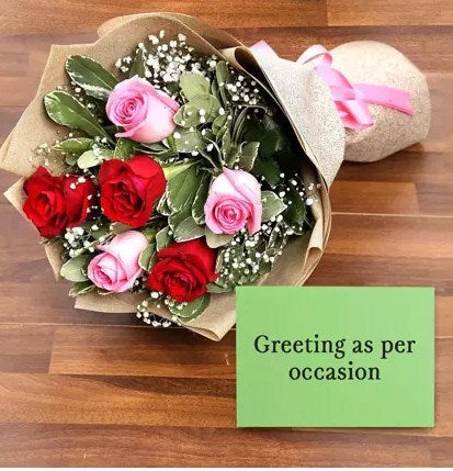 Attractive Roses Bouquet With Greeting Card