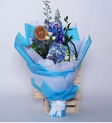 Beautifully Tied Blue N White Flowers Bouquet