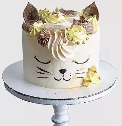 Cute Cat Fondant Chocolate Cake