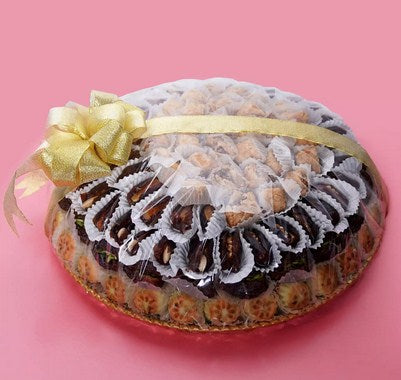 Delicious Baklawa N Stuffed Dates Round Tray