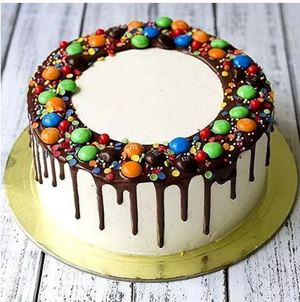 Delicious M&M Cake 4 Portion