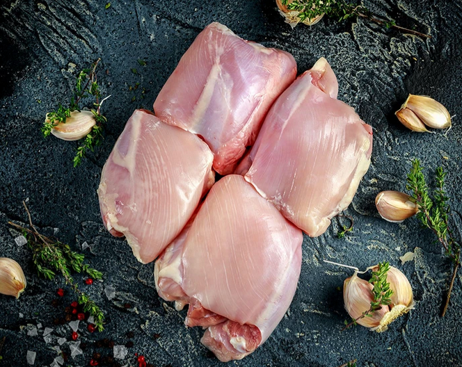 New Zealand Defrosted Boneless & Skinless Chicken Thighs 1kg