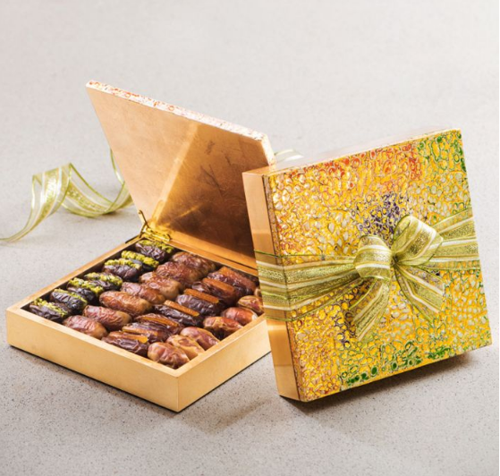 Abstract Gift Set (Assorted Dates)