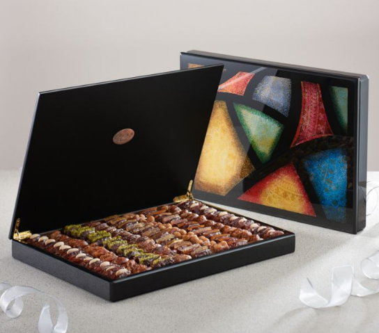 Arabian Night Gift Set (Premium Filled Dates) Large