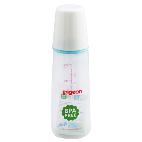 Pigeon Plastic Feeding Bottle 200ml