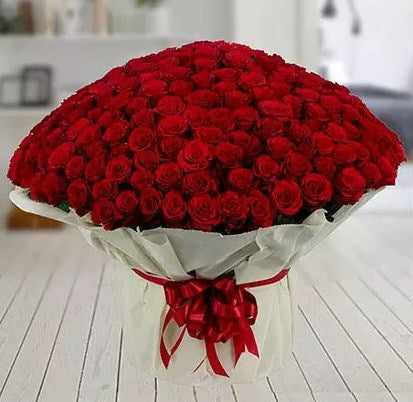 400 Red Roses Arrangement