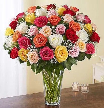 Bunch of 50 Assorted Roses In Glass Vase