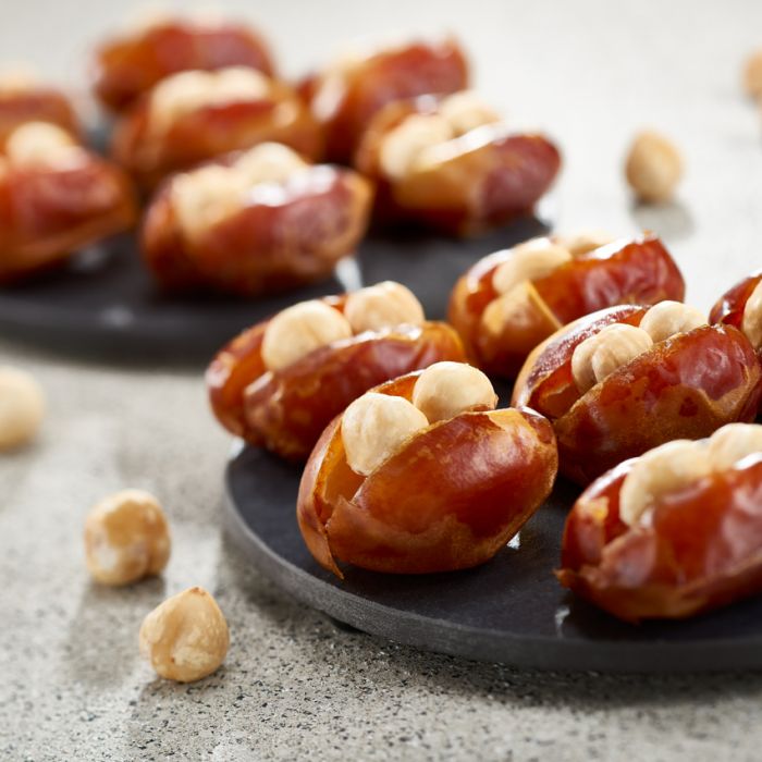 Kholas Dates with Roasted Hazelnut