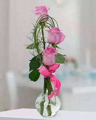 Pleasant Rose Arrangement