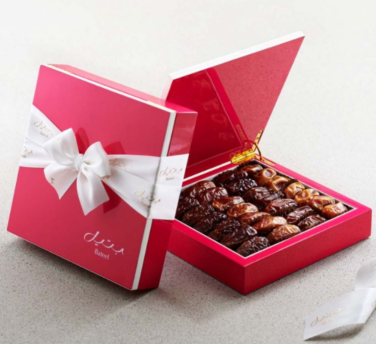 Pink Wood Gift Set (Premium Plain Dates)