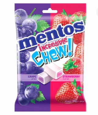 Mentos Incredible Chew! Strawberry and Grape Chewy Sweets Bag, 140g